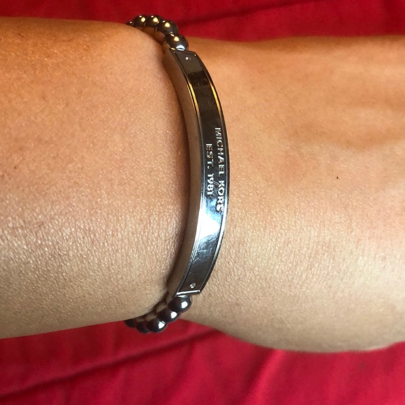 Silver MK bracelet - Picture 3 of 4